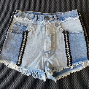 CARMAR high waisted jeans size 26 never worn